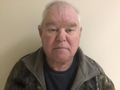 Richard W Hamilton a registered Sex or Violent Offender of Indiana