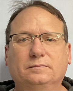 Tracey Mack Rhodes a registered Sex or Violent Offender of Indiana