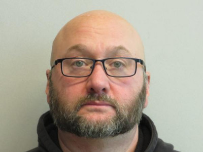 Frank Davis Jr a registered Sex or Violent Offender of Indiana