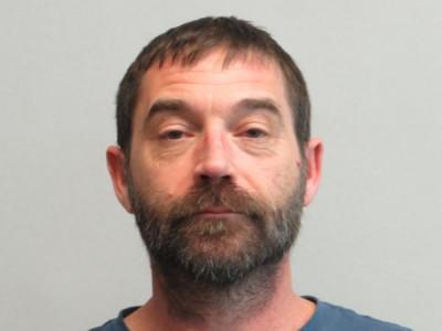 Dustin Adam Vincent Tapp a registered Sex or Violent Offender of Indiana