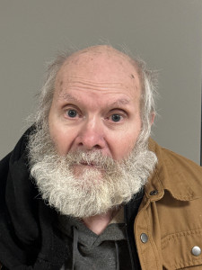 Jeffrey L Holding a registered Sex or Violent Offender of Indiana