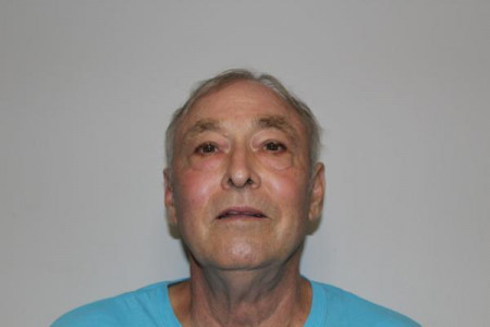 Charles Edward Johnson Jr a registered Sex or Violent Offender of Indiana