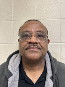 Christopher Scott English a registered Sex or Violent Offender of Indiana