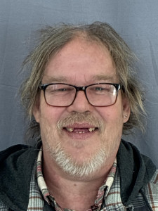 Donnie Joe Mullins a registered Sex or Violent Offender of Indiana