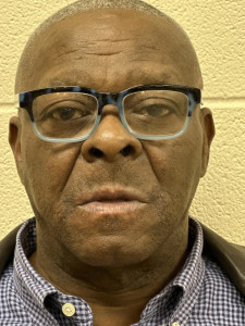 Darrell Lee Booker a registered Sex or Violent Offender of Indiana
