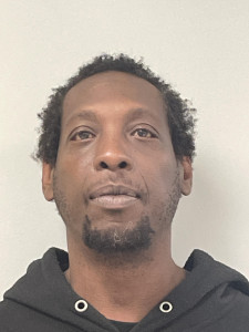 Lonnell Walker a registered Sex or Violent Offender of Indiana