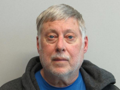 Wendell Jay Hoover a registered Sex or Violent Offender of Indiana