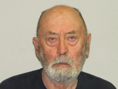 Roger Lee Hennessy a registered Sex or Violent Offender of Indiana