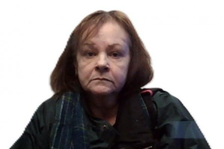 Tracy Lynn Gardner a registered Sex or Violent Offender of Indiana