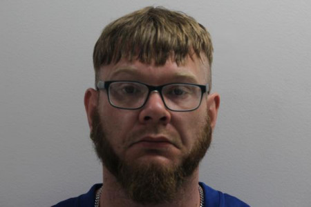Toby Edward Carter a registered Sex or Violent Offender of Indiana