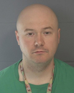 Robby Allen Lynn Jr a registered Sex or Violent Offender of Indiana