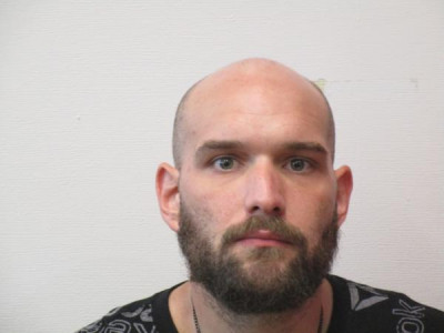 Travis Lee Case a registered Sex or Violent Offender of Indiana