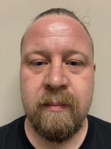 Quinton Paul Dixon a registered Sex or Violent Offender of Indiana