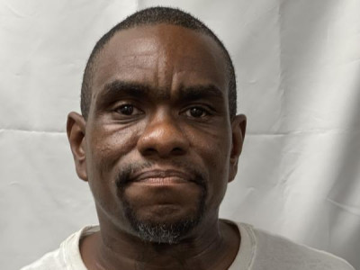 Carlos Dwaine Thompson a registered Sex or Violent Offender of Indiana