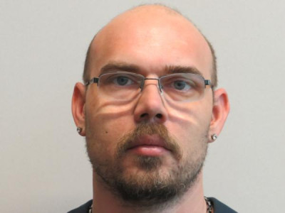 Terrell Lee Snider Jr a registered Sex or Violent Offender of Indiana