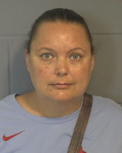 Patricia Sue Houchin a registered Sex or Violent Offender of Indiana