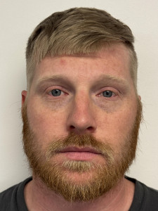 Bradley Christopher Taylor a registered Sex or Violent Offender of Indiana