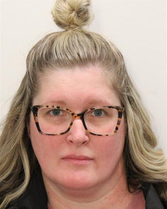 Trisha Lyn Pine a registered Sex or Violent Offender of Indiana
