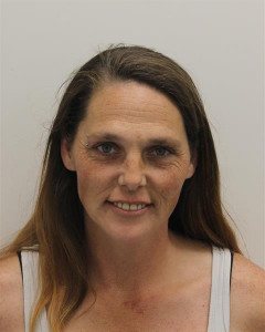 Alona Joyce Ann Hinds a registered Sex or Violent Offender of Indiana