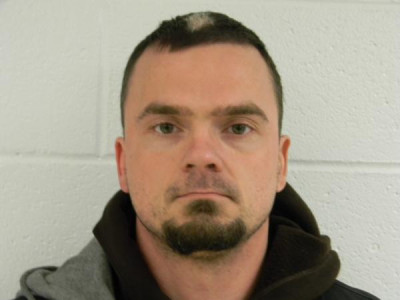 Stanley Eric Edmondson a registered Sex or Violent Offender of Indiana