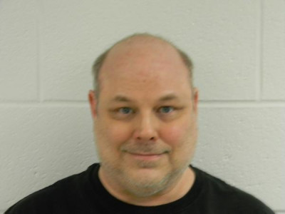 Michael Todd Donhost a registered Sex or Violent Offender of Indiana