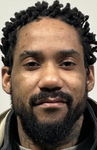 Devonte Dejuan Grady a registered Sex or Violent Offender of Indiana
