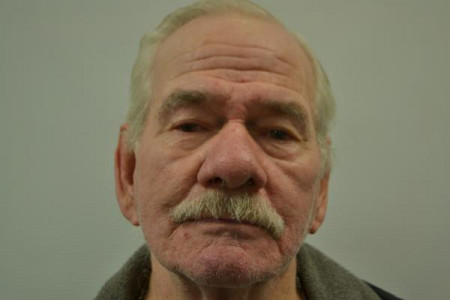 David E Anderson Sr a registered Sex or Violent Offender of Indiana
