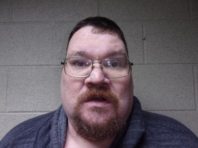 Lowell Schroeder III a registered Sex or Violent Offender of Indiana