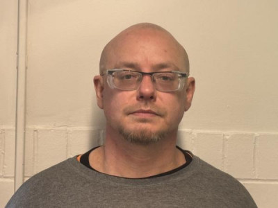 Christopher Adam Hillyard a registered Sex or Violent Offender of Indiana