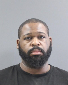 Airreon Shaquille Wade a registered Sex or Violent Offender of Indiana