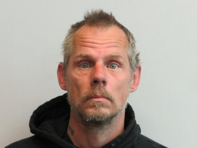 Jonathan Edward Odell a registered Sex or Violent Offender of Indiana