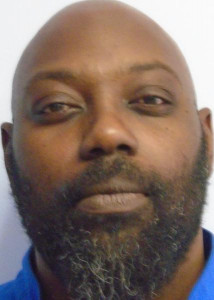 Eric Trel Edwards a registered Sex or Violent Offender of Indiana