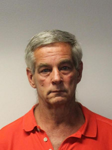 Logan S Edwards III a registered Sex or Violent Offender of Indiana