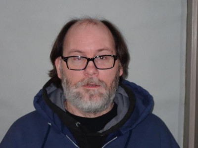 William C Reeves III a registered Sex or Violent Offender of Indiana