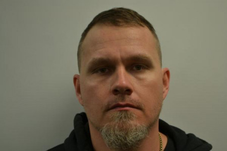 Zachary Lee Jones a registered Sex or Violent Offender of Indiana