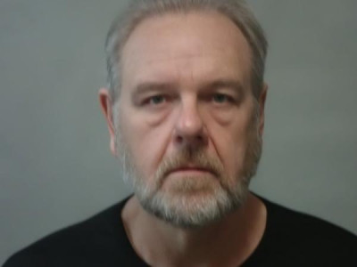 Jonathan D Harness a registered Sex or Violent Offender of Indiana