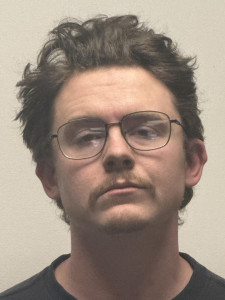Connor Scott Warren a registered Sex or Violent Offender of Indiana