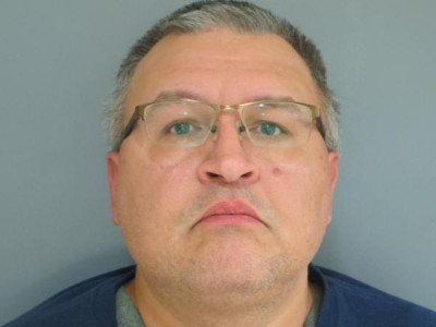 Timothy E Mullins Jr a registered Sex or Violent Offender of Indiana
