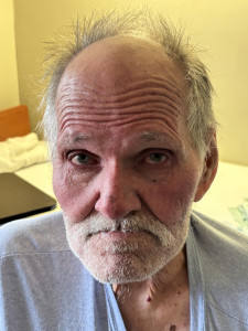 Charles Michael Epley a registered Sex or Violent Offender of Indiana