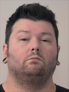 Daniel Stephen Gee a registered Sex or Violent Offender of Indiana