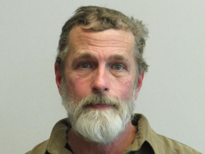 Curt William Davis a registered Sex or Violent Offender of Indiana