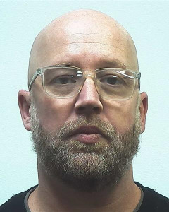 Sean David Hassenplug a registered Sex or Violent Offender of Indiana