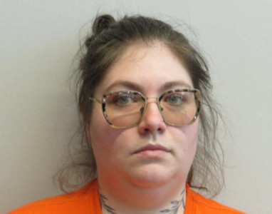 Autumn Rae Ringer a registered Sex or Violent Offender of Indiana