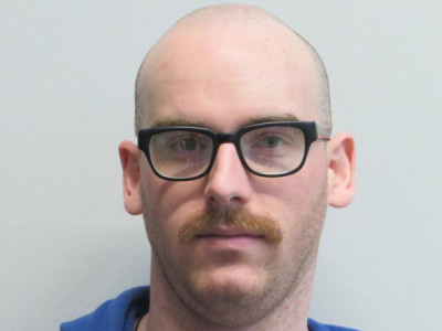 Clayton Matthew Olinger a registered Sex or Violent Offender of Indiana