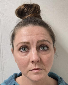 Erin Elizabeth Bowman a registered Sex or Violent Offender of Indiana