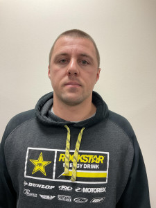Ryan Alan Pearce a registered Sex or Violent Offender of Indiana