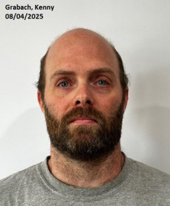 Kenny Lee Grabach a registered Sex or Violent Offender of Indiana