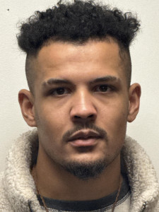 Isaiah Levealt Adaway a registered Sex or Violent Offender of Indiana
