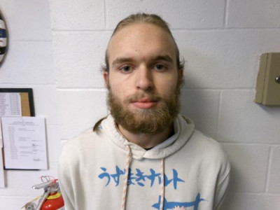 Quinton X Edwards a registered Sex or Violent Offender of Indiana