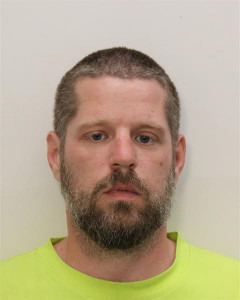 Ryan Lee Roberts a registered Sex or Violent Offender of Indiana